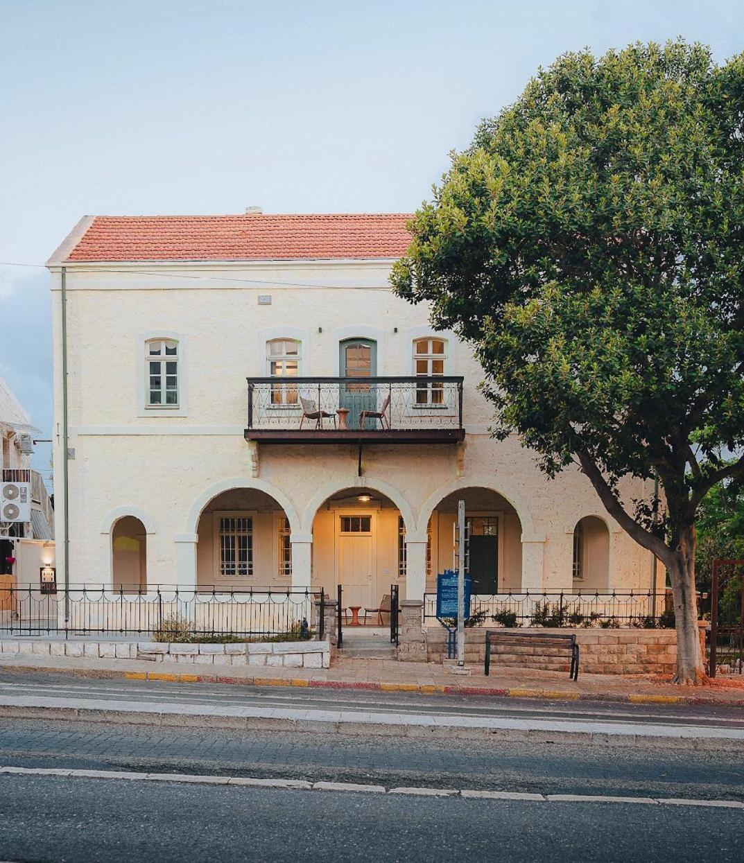 Mila - Boutique Hotel Хайфа Экстерьер фото